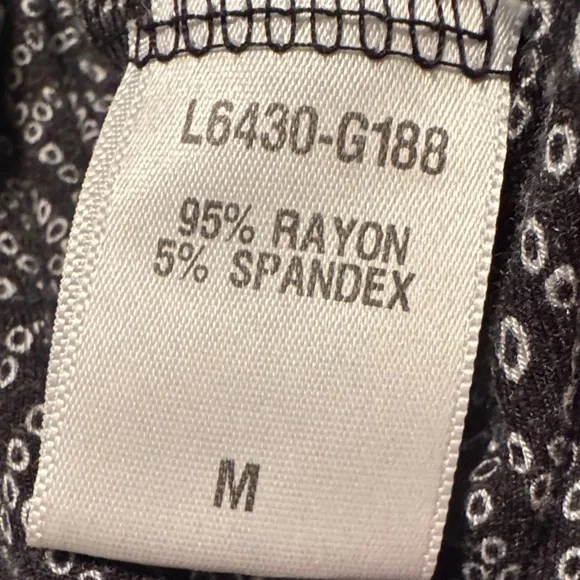 Loveappella Ciara Knit Jumpsuit in Black & White - Picture 10 of 12